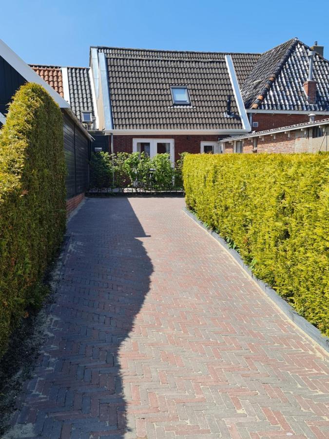 Vila Blomsteech Holwerd Exteriér fotografie